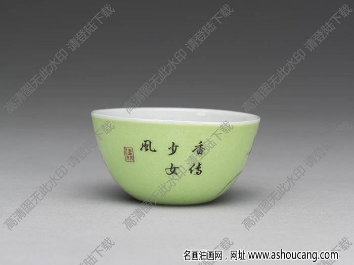 清雍正 琺瑯彩瓷綠地萱花草蟲(chóng)鐘 高清大圖下載